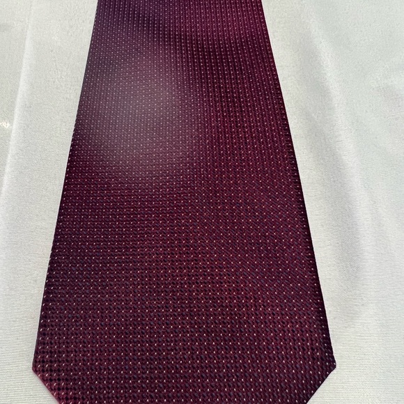 Hermes tie collection - Picture 16 of 16